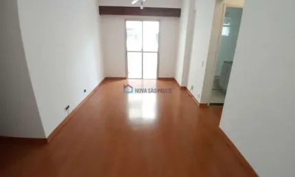 Apartamento metrô Saúde, escolas, bancos, supermercados, drogarias, shopping, comércio, fácil acesso
