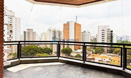 Apartamento alto padrão de 216m², 3 suítes e 3 vagas no Brooklin!!!