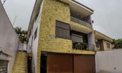 Sobrado Jardim da Saúde  com 4 dormitórios, 02 suítes e 10 vagas.