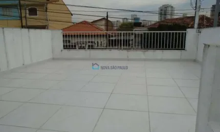 Sobrado confortável com 3 dormitórios sendo 1 suite