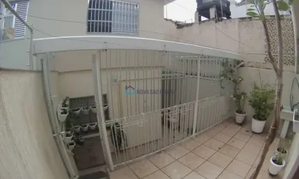 Casa com 3 quartos à venda na Rua Dezoito de Outubro, --, Jardim Maria Estela, São Paulo