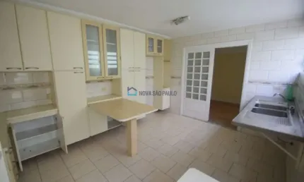 Sobrado próximo ao metrô jabaquara, estuda permuta por imóvel de menor valor! oportunidade!