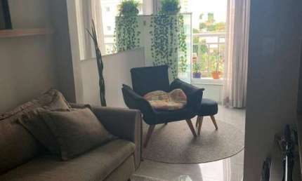Venda  Piazza Straus  2 dorm 1 suíte e Varanda Gourmet integrada com a sala