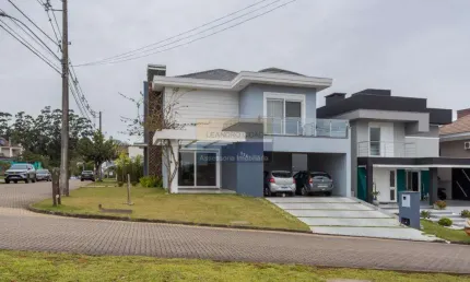 Casa de condomínio 3 dormitórios à venda no Bairro Condomínio Buena Vista com 256 m² de área privativa - 2 vagas de garagem