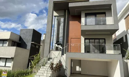 Casa de condomínio 3 dormitórios à venda no Bairro Condomínio Buena Vista com 235 m² de área privativa - 2 vagas de garagem