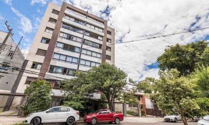 Apartamento 2 dormitórios à venda no Bairro São João com 74 m² de área privativa - 2 vagas de garagem
