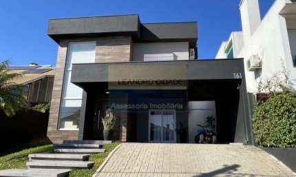 Casa de condomínio 3 dormitórios à venda no Bairro Condomínio Buena Vista com 217 m² de área privativa - 2 vagas de garagem