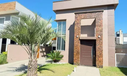 Casa de condomínio 3 dormitórios à venda no Bairro Condomínio Buena Vista com 207 m² de área privativa - 2 vagas de garagem