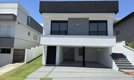 Casa de condomínio 3 dormitórios à venda no Bairro Condomínio Buena Vista com 183 m² de área privativa - 2 vagas de garagem