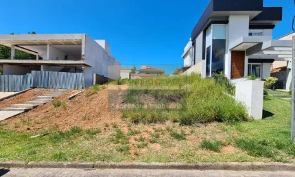 Terreno / Lote / Condomínio à venda no Bairro Condomínio Buena Vista com 330 m² de área privativa