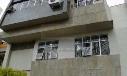 Conjunto Comercial / Sala à venda no Bairro Petrópolis com 107 m² de área privativa - 1 vaga de garagem