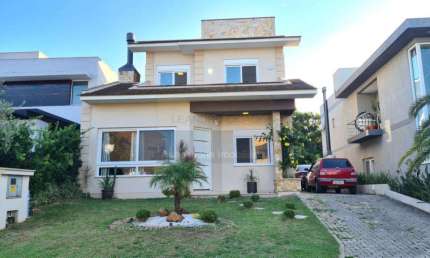 Casa de condomínio 4 dormitórios à venda no Bairro Condomínio Buena Vista com 207 m² de área privativa - 2 vagas de garagem