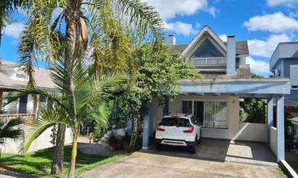Casa de condomínio 3 dormitórios à venda no Bairro Condomínio Buena Vista com 253 m² de área privativa - 2 vagas de garagem