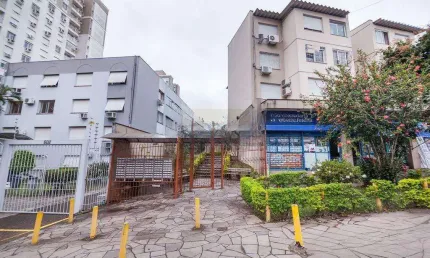 Apartamento 1 dormitório à venda no Bairro Vila Ipiranga com 49 m² de área privativa