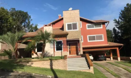 Casa de condomínio 3 dormitórios à venda no Bairro Condomínio Buena Vista com 420 m² de área privativa - 2 vagas de garagem