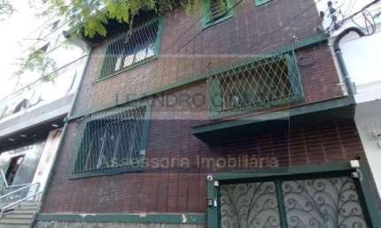 Casa Comercial à venda no Bairro Moinhos de Vento com 260 m² de área privativa - 1 vaga de garagem