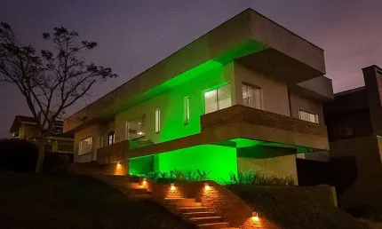 Casa de condomínio 3 dormitórios à venda no Bairro Condomínio Buena Vista com 160 m² de área privativa - 2 vagas de garagem