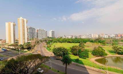 Apartamento 3 dormitórios à venda no Bairro Jardim Europa com 146 m² de área privativa - 2 vagas de garagem