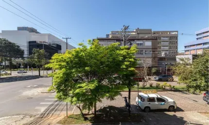 Apartamento 3 dormitórios à venda no bairro menino deus com 95 m² de área privativa