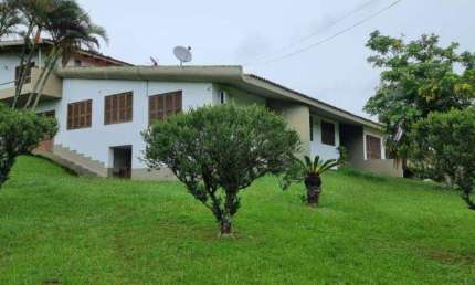 Sítio à venda no Bairro São Tomé com 540 m² de área privativa - 2 vagas de garagem
