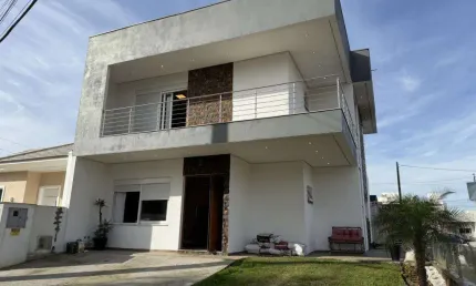 Casa de condomínio 3 dormitórios à venda no bairro vila augusta com 158 m² de área privativa - 1 vaga de garagem