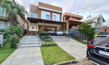 Casa de condomínio 4 dormitórios à venda no Bairro Condomínio Buena Vista com 250 m² de área privativa - 2 vagas de garagem