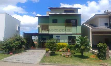 Casa de condomínio 3 dormitórios à venda no Bairro Condomínio Buena Vista com 239 m² de área privativa - 2 vagas de garagem