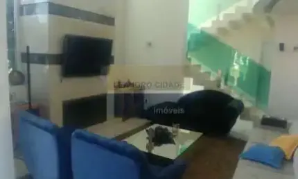 Casa de condomínio 4 dormitórios à venda no Bairro Condomínio Buena Vista com 490 m² de área privativa - 2 vagas de garagem