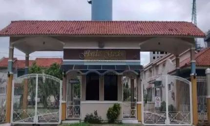 Casa de condomínio 3 dormitórios à venda no Bairro Rubem Berta com 115 m² de área privativa - 2 vagas de garagem