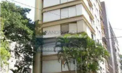 Cobertura 3 dormitórios à venda no Bairro Moinhos de Vento com 367 m² de área privativa - 4 vagas de garagem