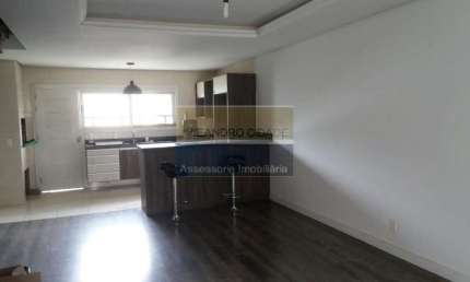 Casa 3 dormitórios à venda no Bairro São Sebastião com 233 m² de área privativa - 4 vagas de garagem