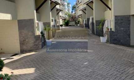 Casa de condomínio 3 dormitórios à venda no Bairro Vila Jardim com 248 m² de área privativa - 2 vagas de garagem