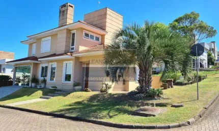 Casa de condomínio 4 dormitórios à venda no Bairro Condomínio Buena Vista com 216 m² de área privativa - 2 vagas de garagem