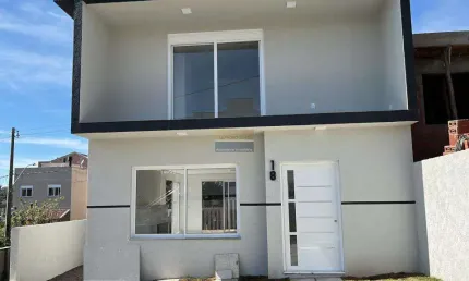 Casa de condomínio 3 dormitórios à venda no Bairro Protásio Alves com 142 m² de área privativa - 2 vagas de garagem