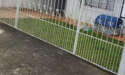 Terreno 12x36, casa 140mts, 4 dormitórios. Financia
