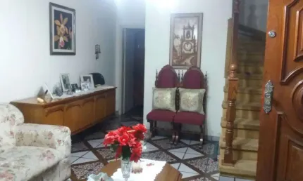 Sobrado Residencial ou comercial na Rua das Figueiras