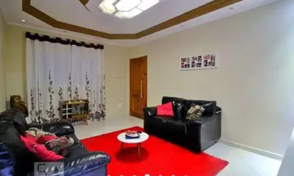 Casa no Jardim Santo Alberto, Santo André, 3 dormitórios sendo 1 suíte, sala de estar, sala de jantar 3 wc,, 2vagas de garagem, salão de festas  com c