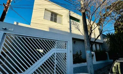 Sobrado com 2 dormitórios à venda, 156 m² por r$ 670.000,00 - bangú - santo andré/sp