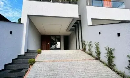 Sobrado geminado no glória com 3 quartos para venda, 164 m²