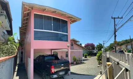 Casa com 3 quartos à venda no Floresta, Joinville 