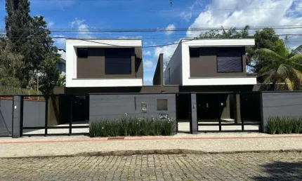 SOBRADO GEMINADO no SAGUAÇÚ com 4 quartos para VENDA, 217 m²