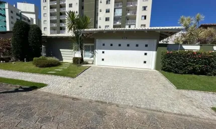 Casa em condomínio no santo antônio com 3 quartos para venda, 147 m²