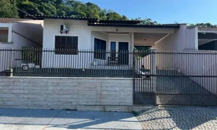 Casa com 2 quartos à venda no Itaum, Joinville 