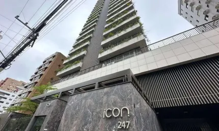 Apartamento no centro com 3 quartos para venda, 183 m²