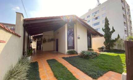 Casa com 3 quartos à venda no Bucarein, Joinville 