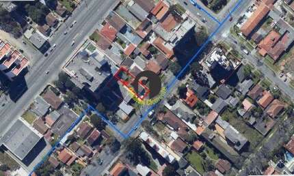 Terreno de 408m² à venda no bairro Bacacheri - Curitiba - PR