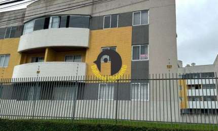 Apartamento de 86m², de frente e com varanda à venda no Xaxim