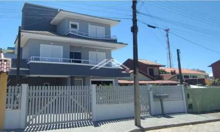 Sobrado com 4 dormitórios à venda, 218 m² por R$ 1.300.000,00 - Brasília - Itapoá/SC