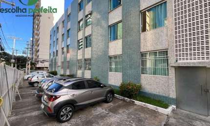 Apartamento com 2 quartos para alugar na Rua Piauí, 327, Pituba, Salvador