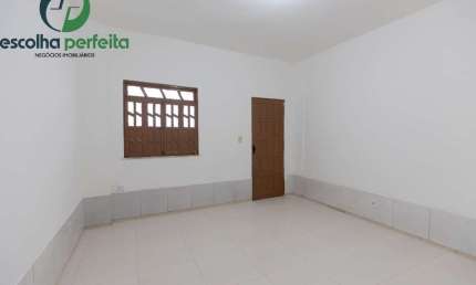 Casa com 2 quartos para alugar na Rua da Mangueira, 54, Itapuã, Salvador